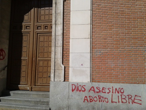 Ataque anticristiano en los Escolapios de Getafe  13102253443_4a9f5fa73f