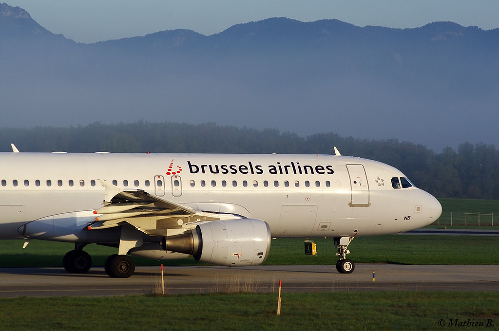 Aéroport de Genève Cointrin [GVA-LSGG]  - Page 2 10408913693_cbeb2ede63_b