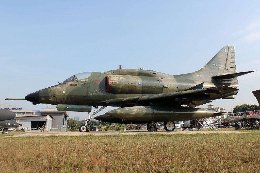 Malaysia im Juli 2013 RMAF Museum, Penang(PEN) + Subang (SZB) 9235903953_77df3d3450_b