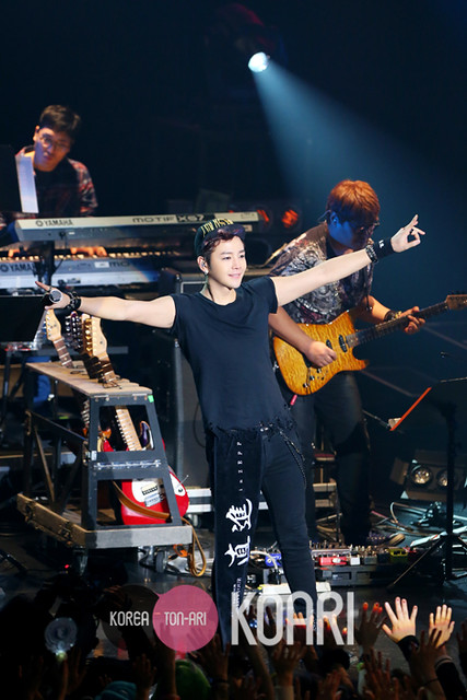 [Pics-2] Media Pictures of 2013 Jang Keun Suk ZikZin Live Tour in Zepp Osaka 12051786606_1d71f499fb_z