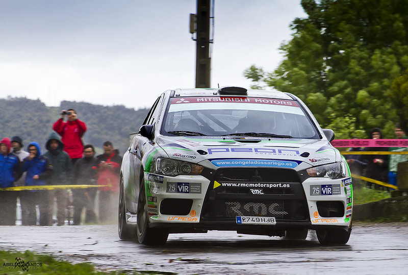 35º Rallye Santander Cantabria [18-19 Mayo] - Página 21 8797359549_d80ceeb104_c