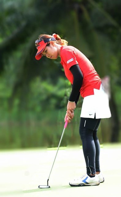 Please "Like" our New Lady Professional Golfer from Thailand 9205591365_3931ecc815_z