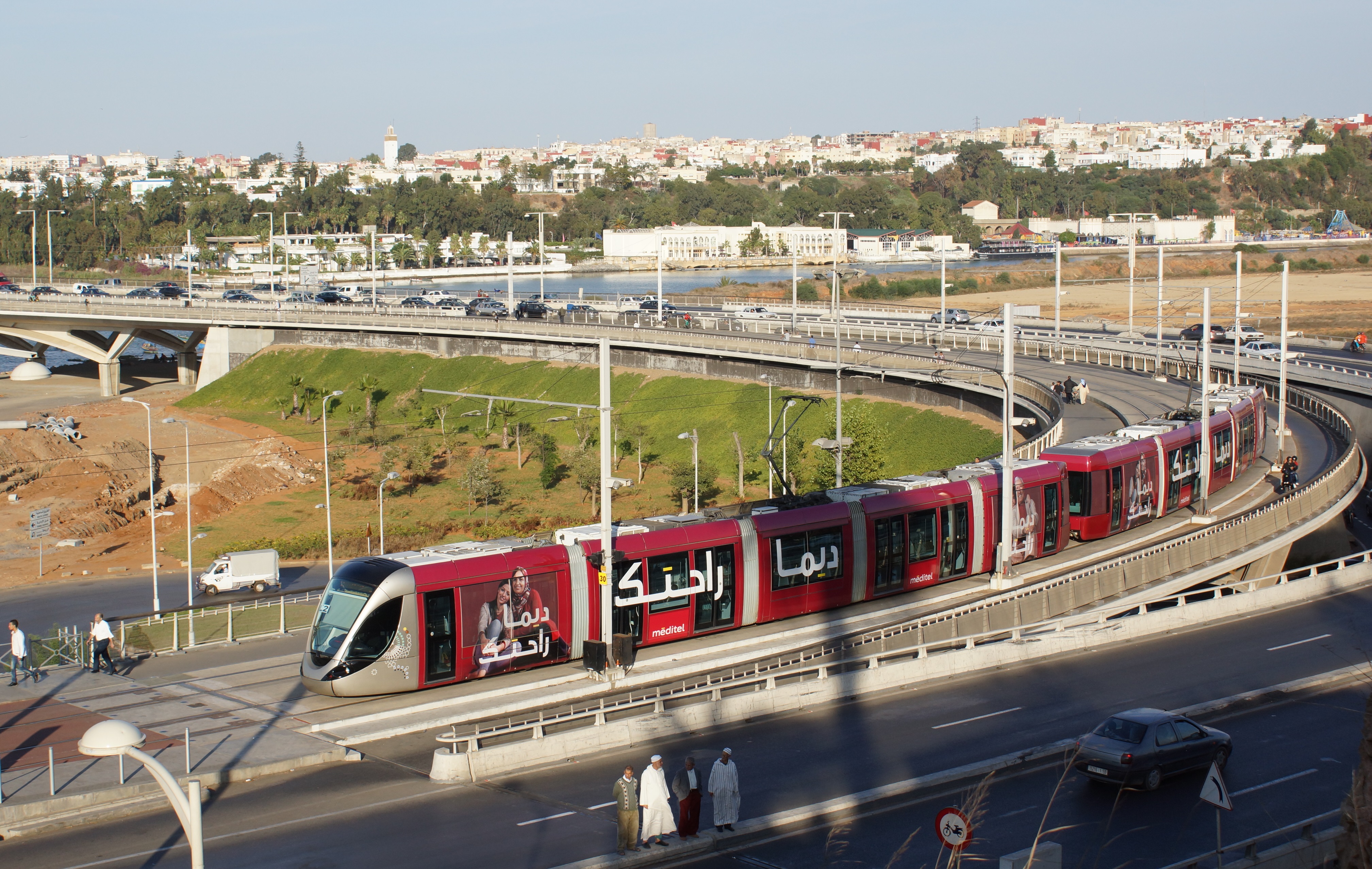 * Transports Publics Urbains : Bus, RER, Tram... * - Page 19 10445693633_56dc750d22_o