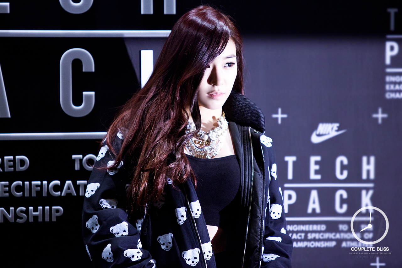 [PIC][24-09-2013]Tiffany và Sunny tham dự sự kiện "NIKE TECH PACK" vào tối nay 9960551276_944913ef25_o