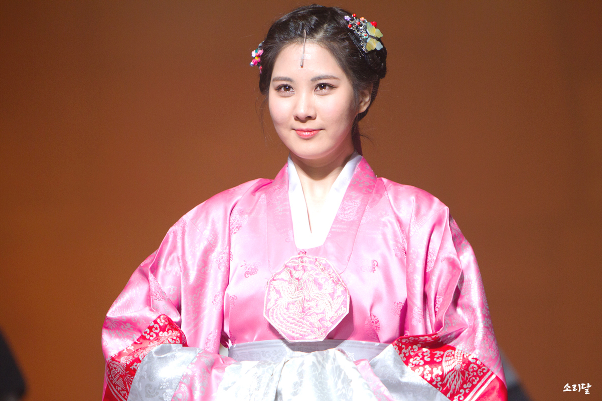 [OTHER][04-12-2013]Hình ảnh mới nhất từ vở nhạc kịch "The moon that embraces the sun" của SeoHyun - Page 9 12657278144_791fcaab2a_o