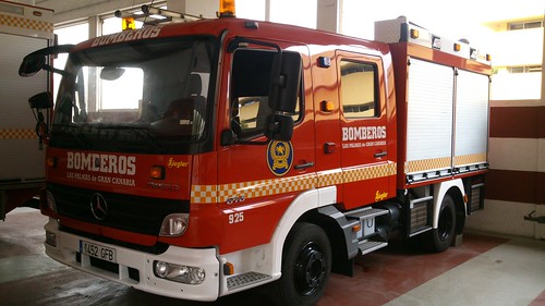 Bomberos de Canarias. 9308925529_f8957c91a2