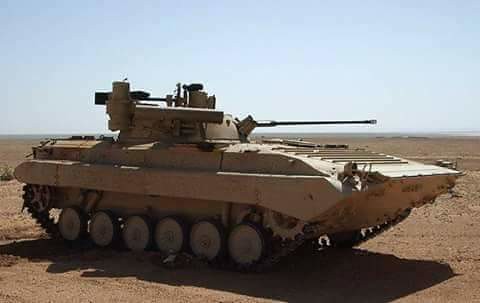 مدرعات القوات البرية الجزائرية [ BMP-2M Berezhok ]  - صفحة 2 33084191502_6e6447151a_b