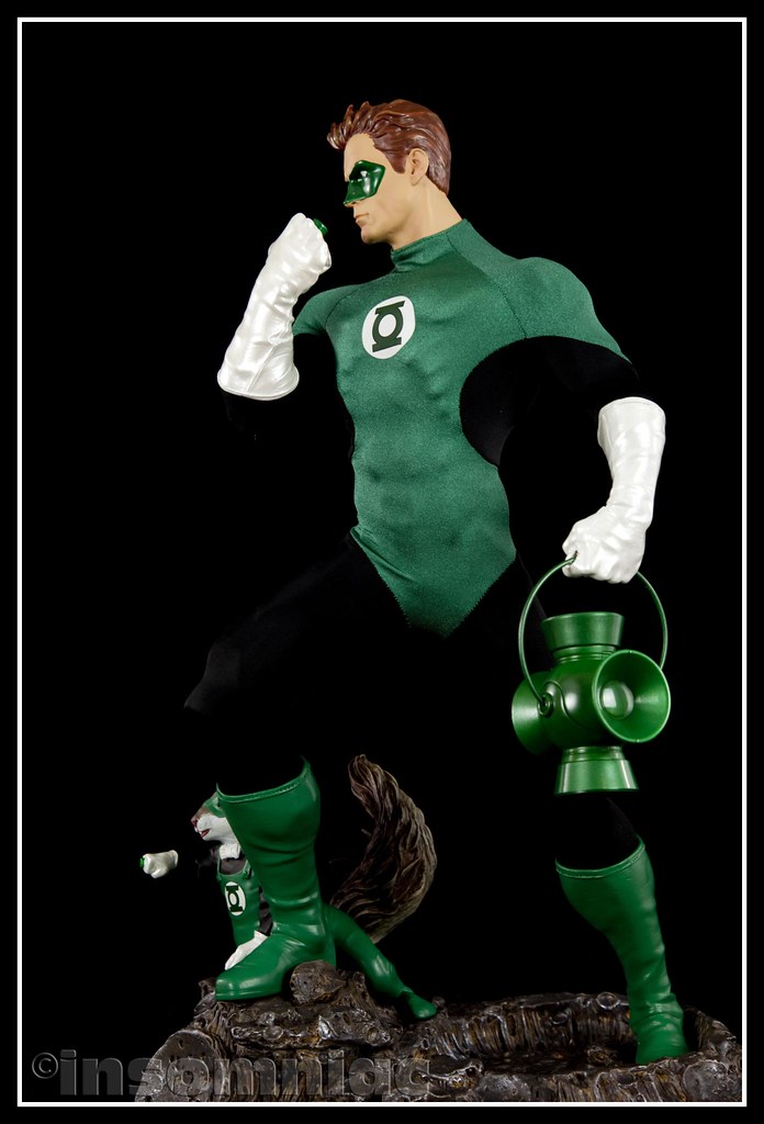 GREEN LANTERN MUSEUM QUALITY 1/4 STATUE  4524916008_6ee8b24efd_b