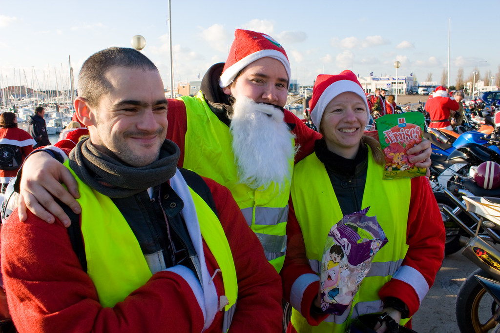 Balade des père noel : PHOTOS ET VIDEOS 4198364102_4d6098fb99_b