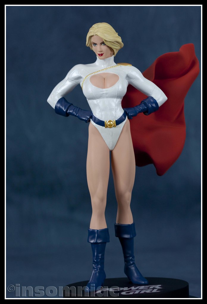 COVER  GIRLS  OF  THE  DC UNIVERSE : POWER  GIRL - Page 2 4405610260_fbbc48c44a_b