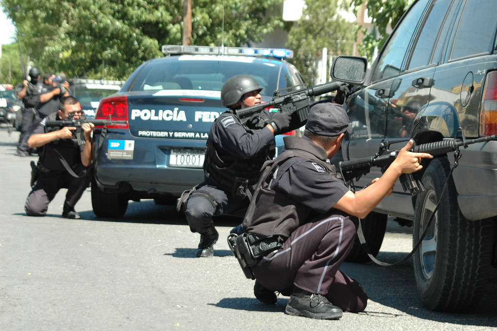 Policia Federal (Fotografias) - Página 7 4648814748_6b744aa8bc_b