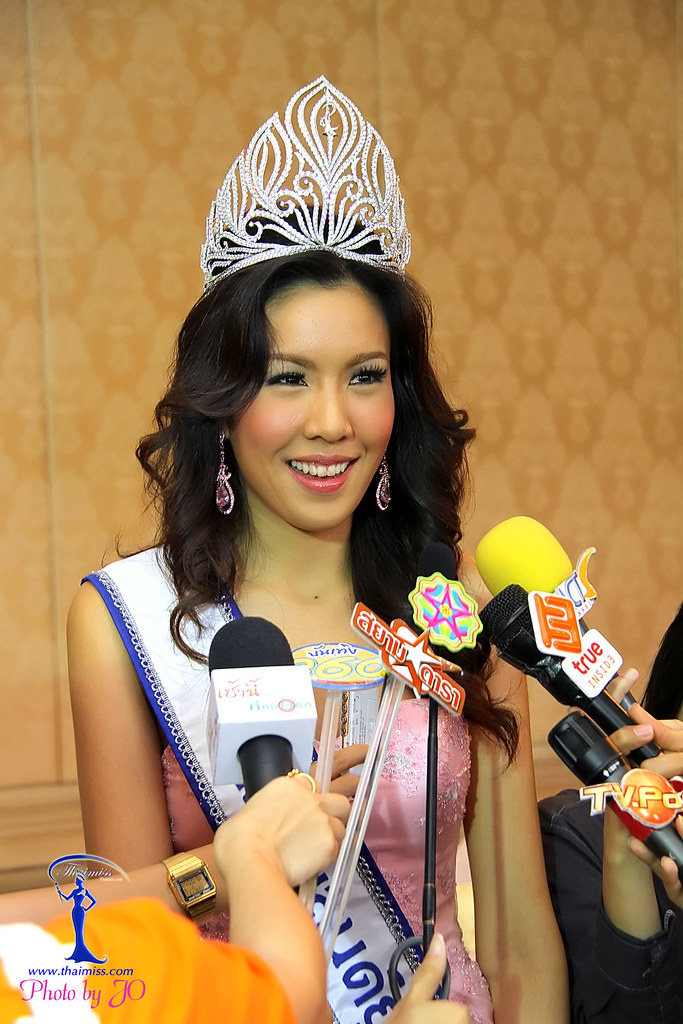 Miss Thailand Universe 2010 Press Release 4343608215_5a982e43b1_b