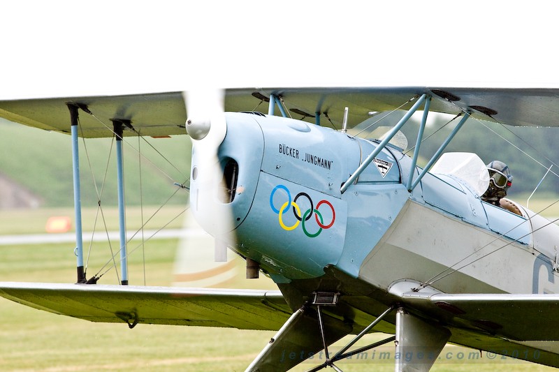 Cosford 2010 "The wet one!" 4706572887_91371effe4_b