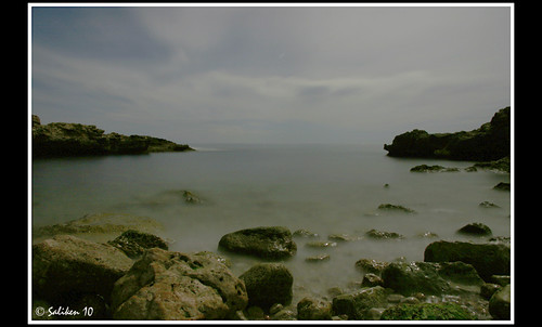 Cala del faro de Alcossebre nocturna