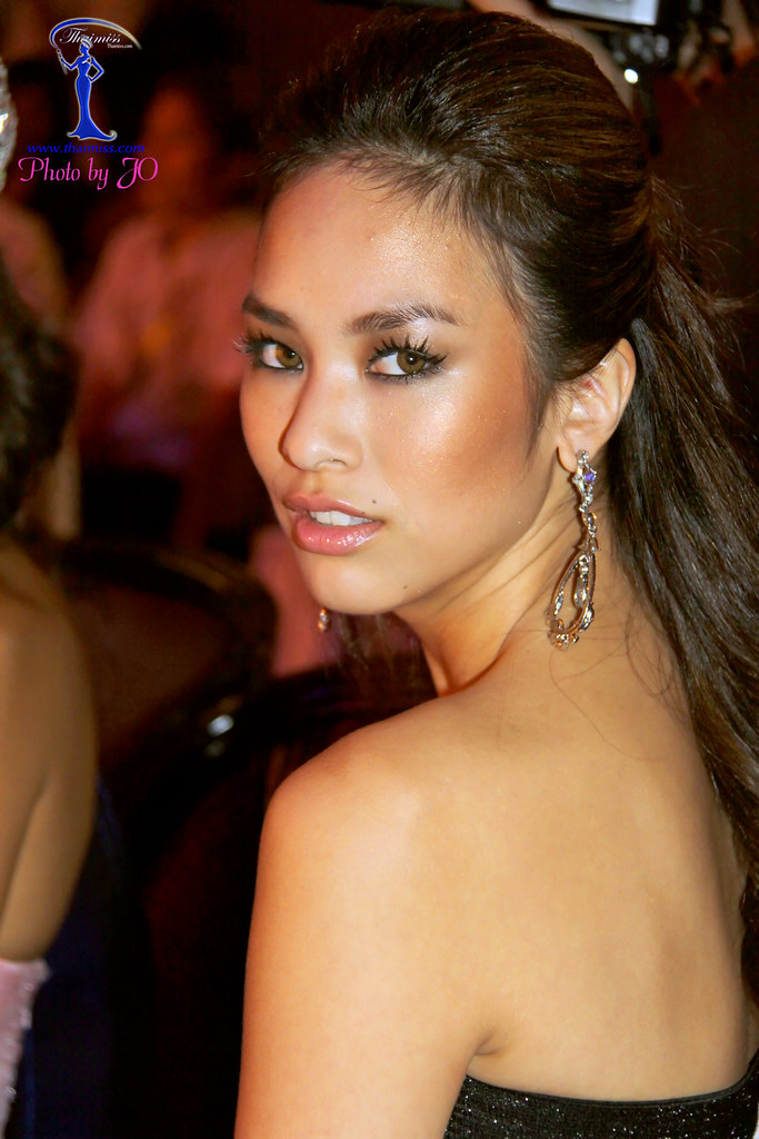 Miss Thailand Universe 2010 Press Release 4343532745_f8459ca545_b