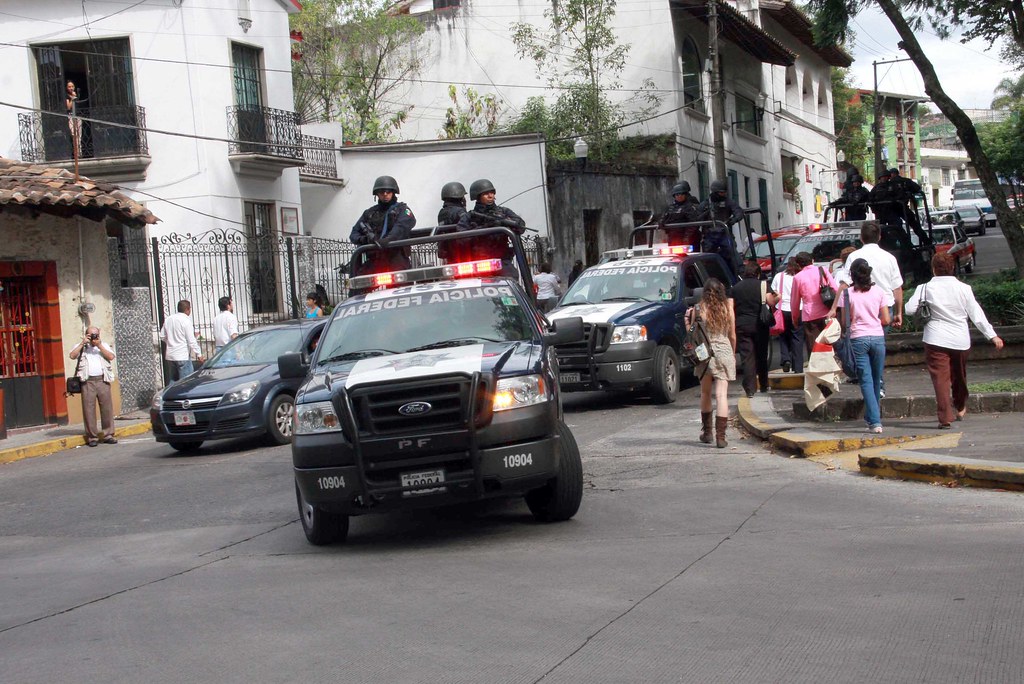 Policia Federal (Fotografias) - Página 8 4766993120_5e19717af5_b