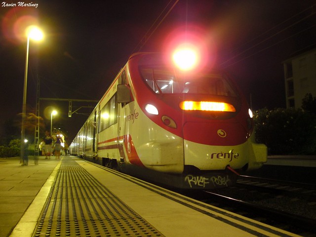 Seguiment de Civies a la xarxa de rodalia de Barcelona - Página 3 4932644161_211f65c049_z