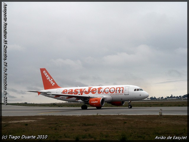 EasyJet 4964777463_4929d94a4b_z