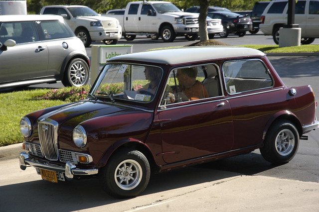 Mini Meet East 2010 4761924990_787382d049_z