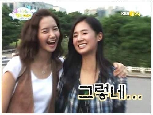 [PICS+GIFS][24/9/2011] YoonYul is more than real! 4799951589_0c954279af