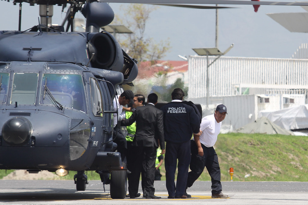 Policia Federal (Fotografias) - Página 9 4929396981_1baf4d7b29_b