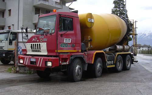 allestimento betoniere su camion 4981708283_d1a967d003