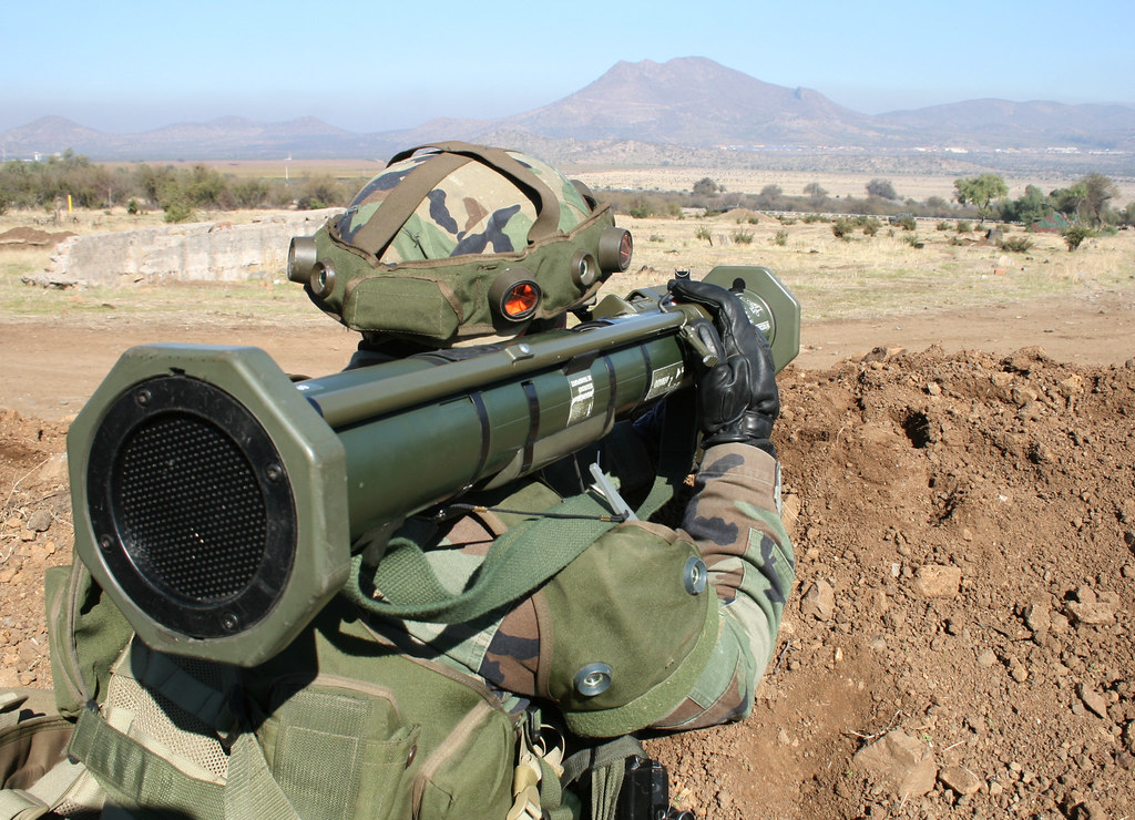 FUERZAS ARMADAS DE CHILE - Página 4 5450258449_d0321ae2c9_b