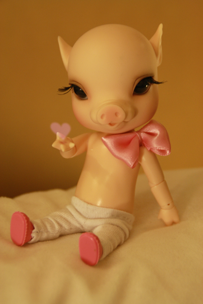 NOUVELLES PHOTOS de Sacha en bas de P1 (BJB cochon Elf Doll) 4968508863_9736890455_o