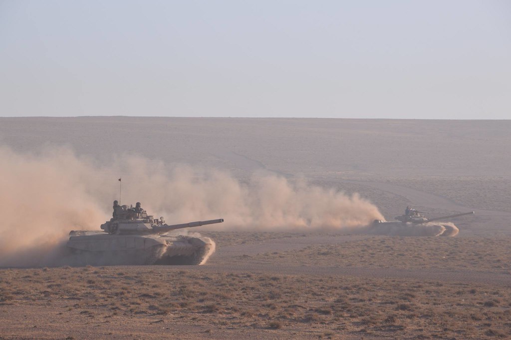 صور دبابات قتال رئيسية الجزائرية T-90SA ] Main Battle Tank Algerian ]  - صفحة 9 36645370063_0354b9994a_b