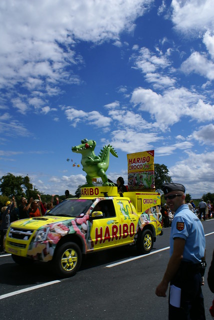 TDF 2011...près de Lisieux 5915299207_432e7081ed_z