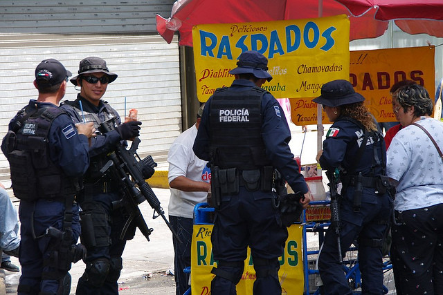 Policia Federal (Fotografias) - Página 10 5213875160_4d51b7ab3b_z