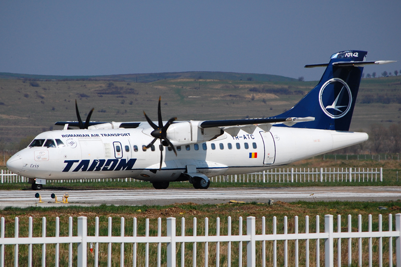 Aeroportul Cluj Napoca - Aprilie 2011   5585179821_6d71f46db1_o