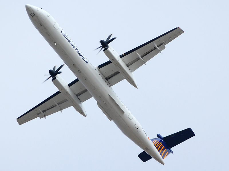 Aeroportul Cluj Napoca - Martie 2011   5502115350_680c5bdd02_o