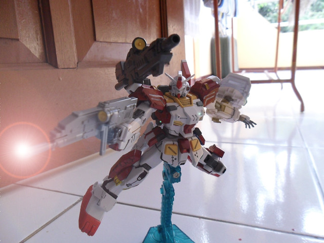 7th gundam HGUC (Red Custom) 5633769643_4ea0caa481_z