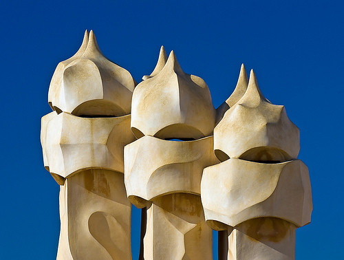 CHIMENEAS CASA GAUÍ-BARCELONA 5470908076_dd3fb0dda5