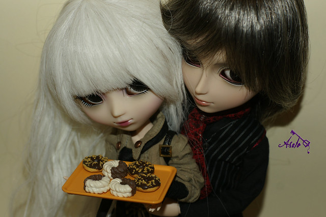 Shuu y Kazuhiko(act 03/07/12) 7382278498_6974bda968_z