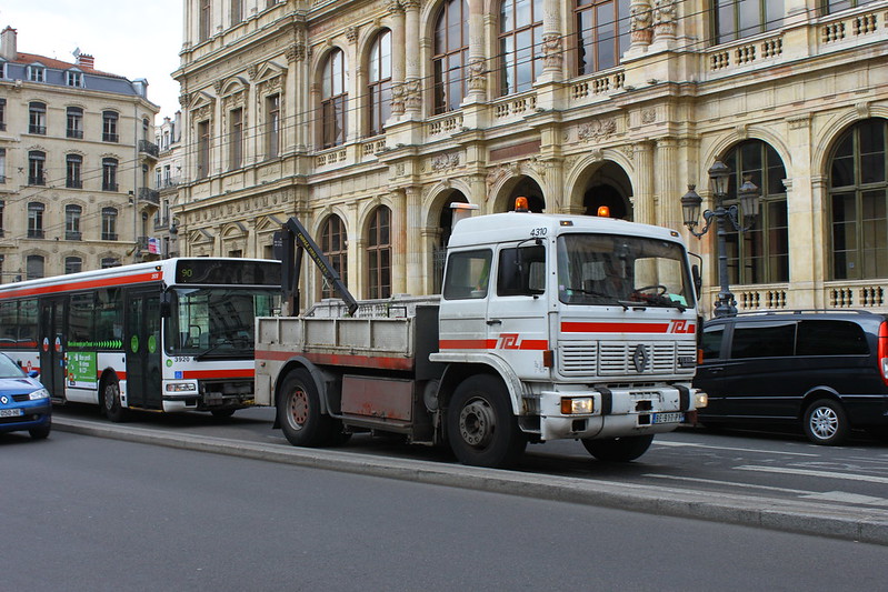 [Grand Lyon] Réseau TCL 6924566610_e966924f5e_c