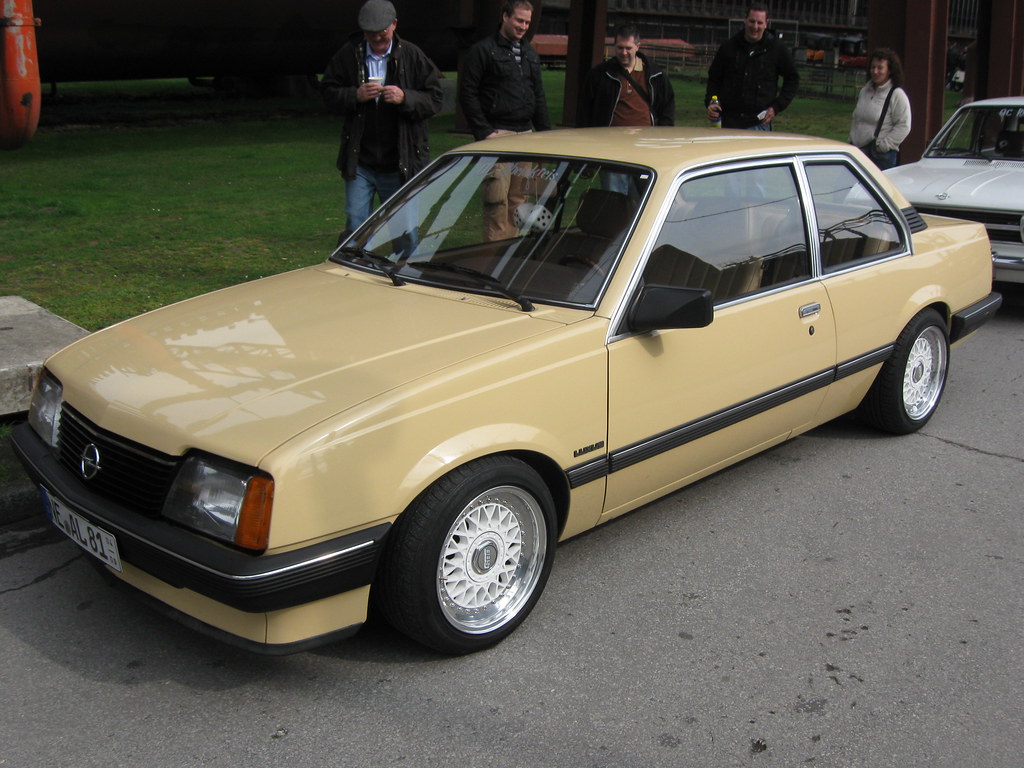 Opel/Vauxhall - Page 3 5607298136_6341d3b455_b