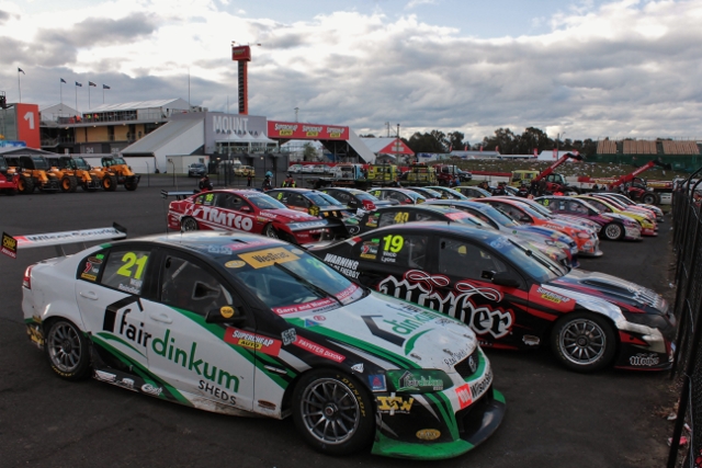 Clarko's real life photos - V8Supercars - Sydney Motorsport Park 2012 - Page 4 7398364322_f1ec824cc6_z