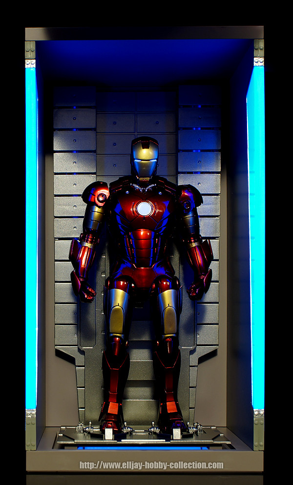 [EZHOBI-TOYS] Iron Man - Mark III - 1/10 scale - Página 2 8813853784_162562b48a_b