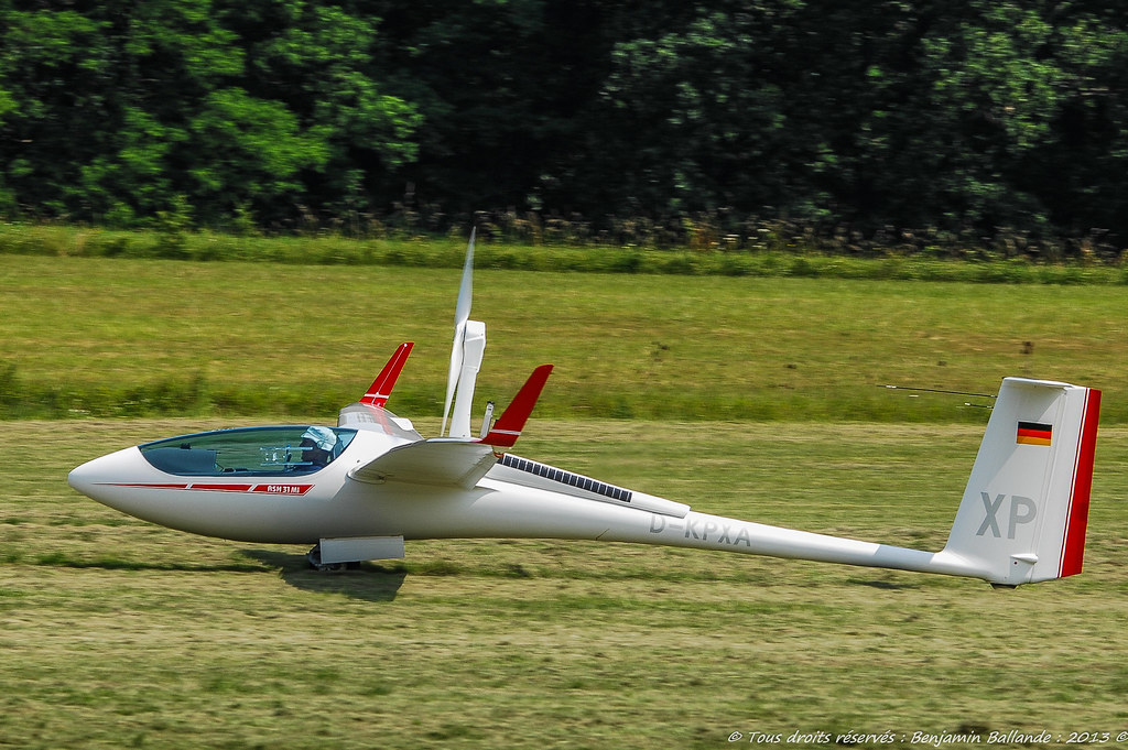 Aérodrome de Ste foy la Grande  - Page 9 9145574498_1237f4b985_b