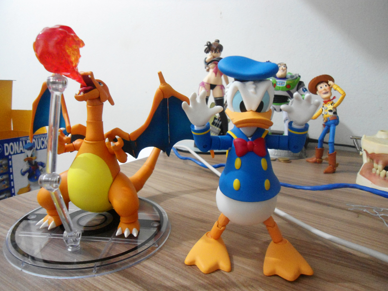 [Hot Toys/Hero Cross] Hybrid Metal Figuration #006: Disney Classics - Donald Duck  - Página 2 9096237533_552ea2726c_o