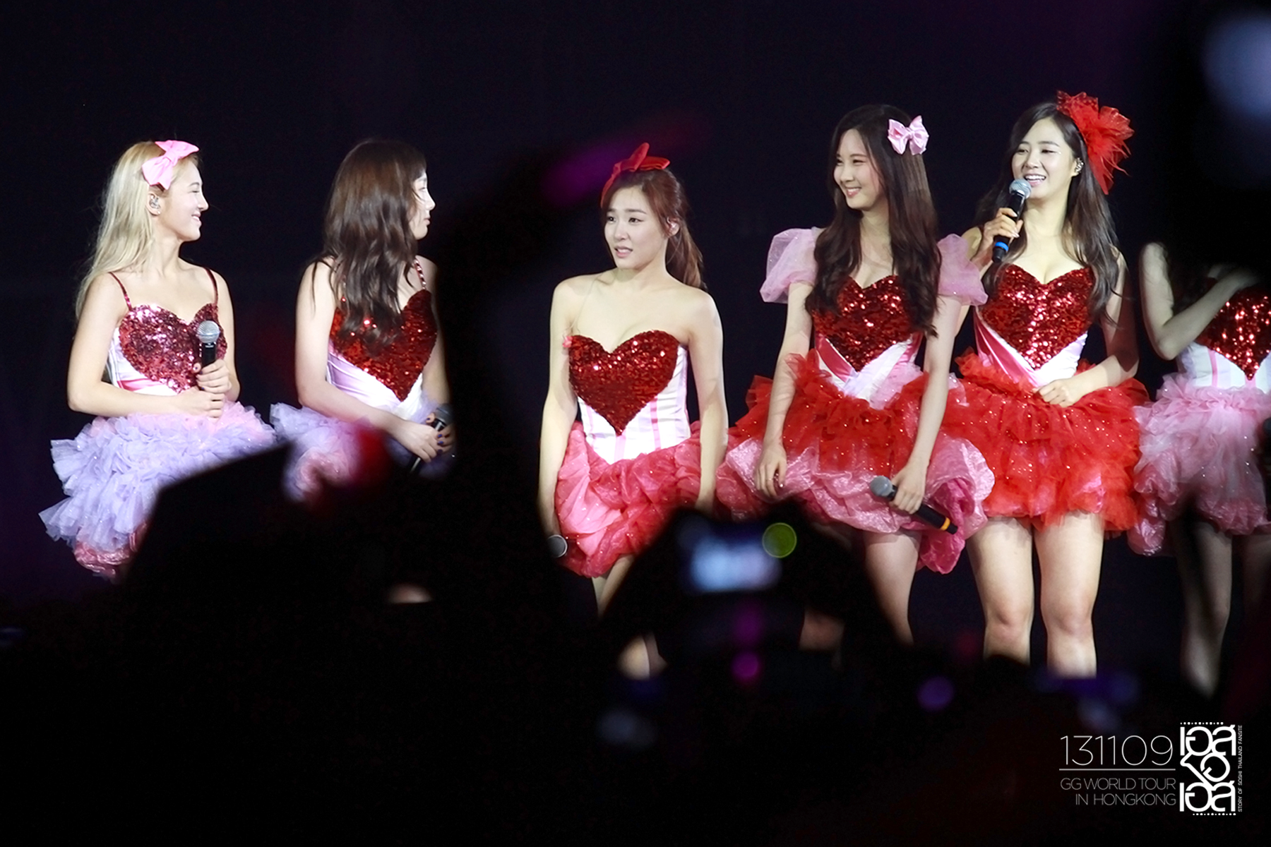 [PIC][08/09/10-11-2013]Hình ảnh mới nhất từ "2013 Girls' Generation's World Tour – Girls & Peace in HongKong" của SNSD - Page 28 10797493124_88792be9ef_o