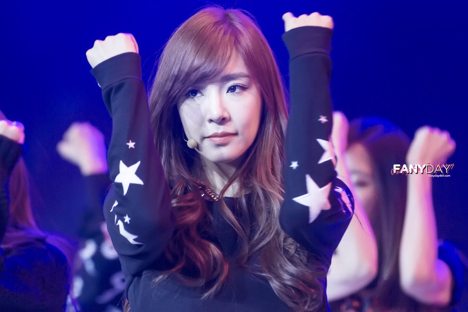 [PIC][30-11-2013]SNSD khởi hành đi Thượng Hải - Trung Quốc để tham dự sự kiện "Happy Night" của "Blade & Soul" vào sáng nay - Page 14 12347062034_48b42c400d_o