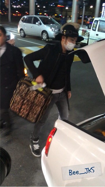 [Latest] [Pics-1] Jang Keun Suk arrived at Gimpo airport from Tokyo after Zepp Nagoya February 03 2014 12289130265_df74063631_z