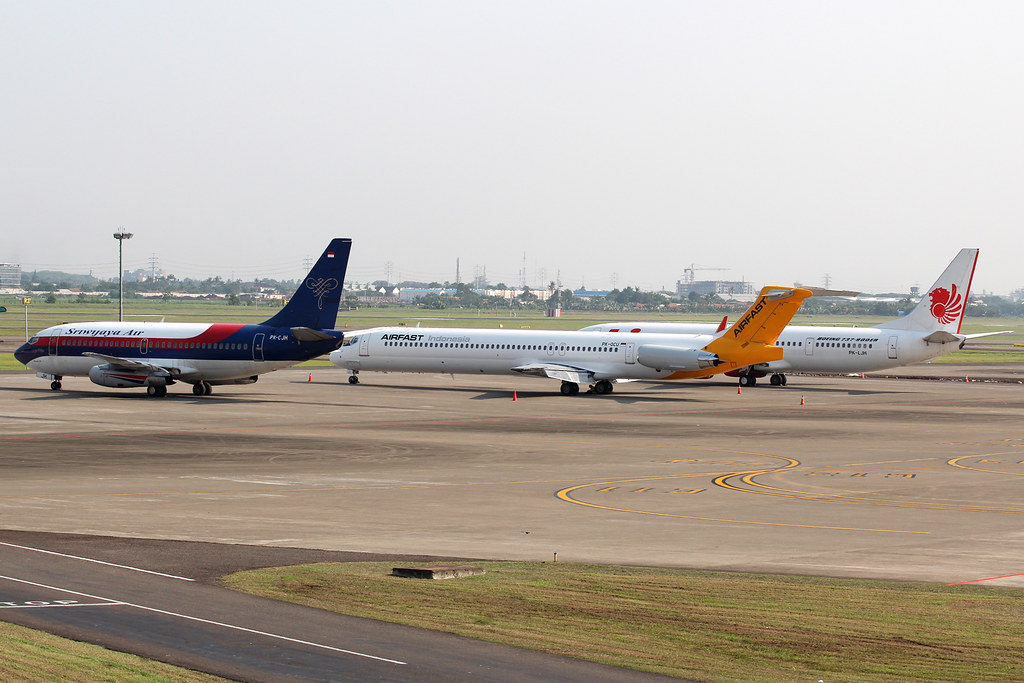 CGK und DPS im Juli 2013 9321669184_de65ef4f19_b