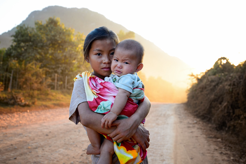 Le tranquille LAOS 12692076785_375274c544_b