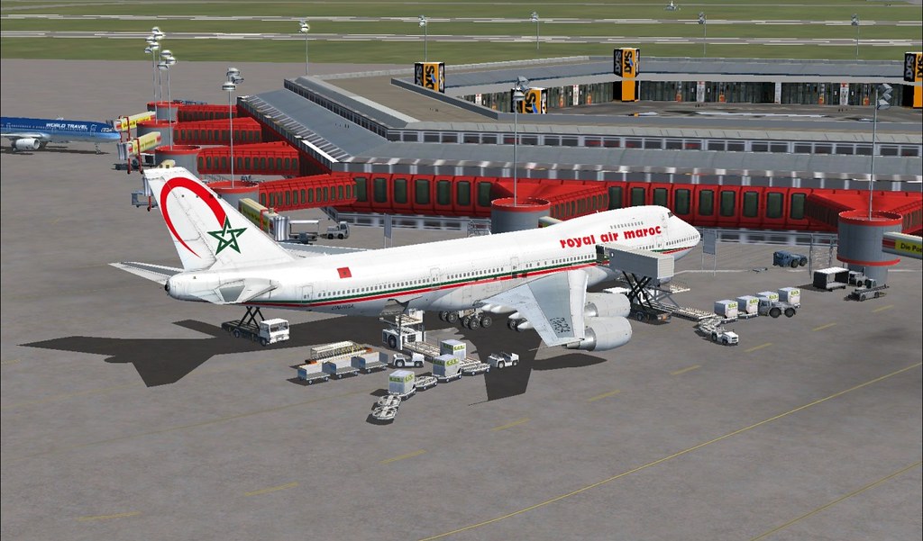 Roya Air Maroc  (Berlin-Londres-Dusseldorf) 5918850176_d0e1e749d8_b