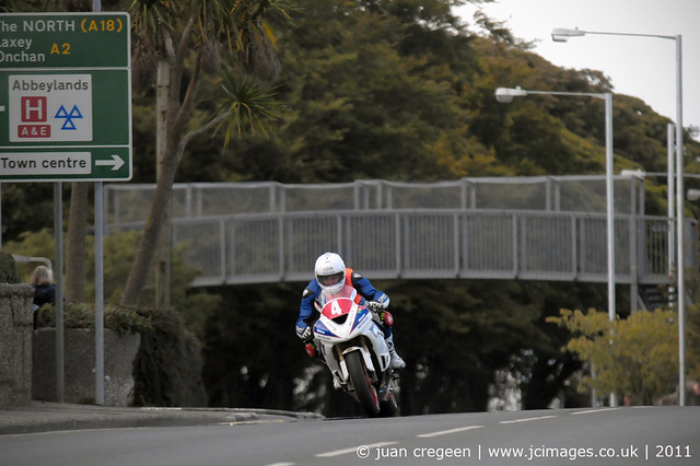 Manx Grand Prix 2011 - The first Portuguese Rider Nuno Caetano - Pgina 7 6083244717_143aee0d7b_z