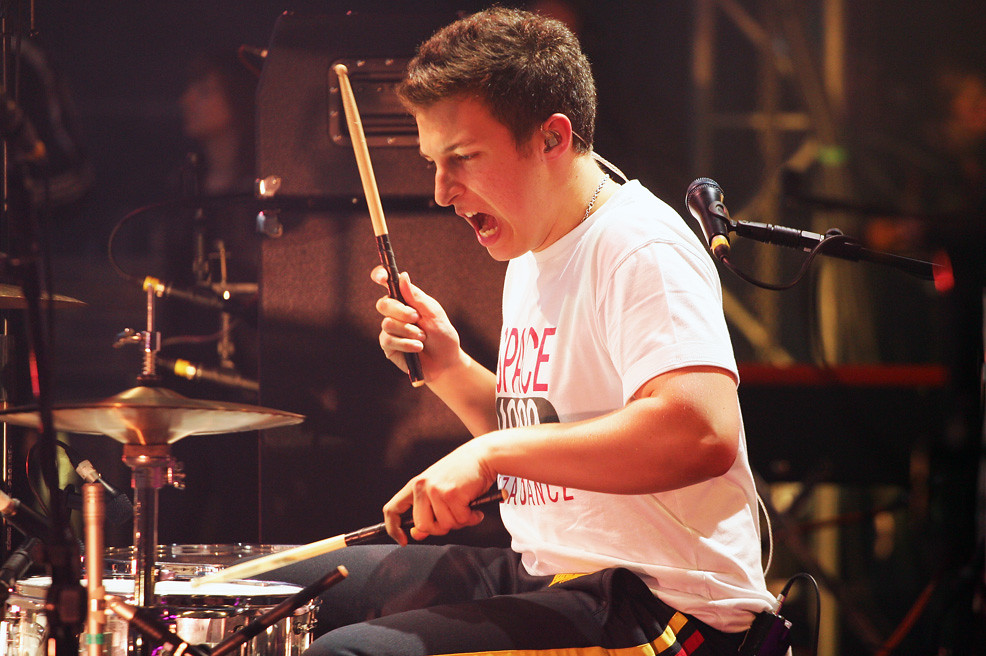 Matt Helders - Página 9 6330957459_9b5dce55e0_b